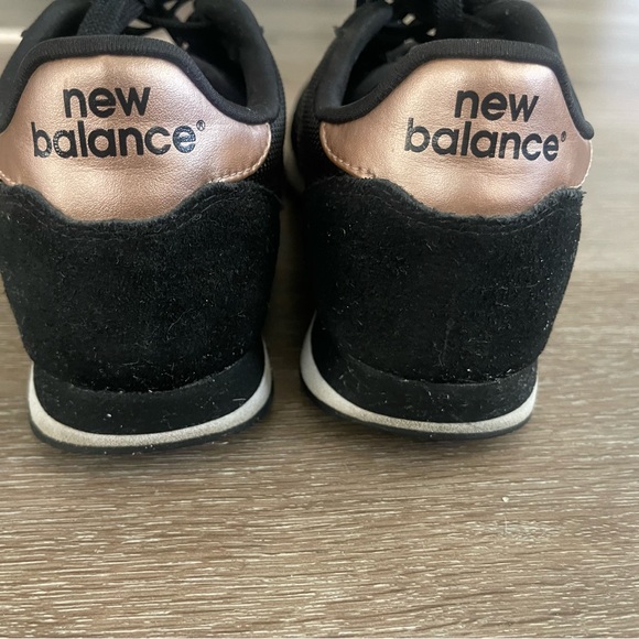 New Balance Sneakers - Picture 6 of 7